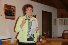 Frau Dr. Angelika Schmidt