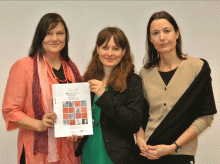 Präsentation der Studie: Aline Halhuber (ISIS) Landesrätin Martina Berthold und Petra Schweiger (ISIS) Aline Halhuber Landesrätin Martina Berthold und Petra Schweiger