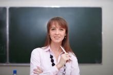 Betriebliche Gesundheitsförderung für PädagogInnen wird immer wichtiger Die auf den Bildern abgebildeten Personen stehen nicht in direktem Zusammenhang mit dem Inhalt des Textes. Die Personen leiden weder an der dargestellten Krankheit, noch an einer anderen in den Texten beschriebenen Krankheiten. Die auf den Bildern abgebildeten Personen stehen nicht in direktem Zusammenhang mit dem Inhalt des Textes. Die Personen leiden weder an der dargestellten Krankheit, noch an einer anderen in den Texten beschriebenen Krankheiten.