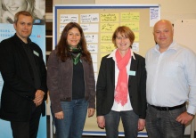 Der AMD Salzburg ist kompetenter Partner für gesundes Arbeiten im Betrieb (v.l.n.r.): Geschäftsführer Dr. Thomas Diller, Mag. Silvia Huber (Leitung Arbeitspsychologie), Dr. Ortrud Gräf (Leitung Arbeitsmedizin) und Ing. Horst Fackler (Leitung Sicherheitstechnik).