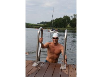 Bequemer Ausstieg im Zielgelände des SV Wallersee