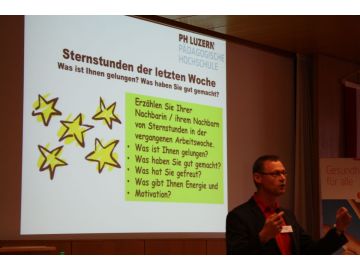 Hinweis von Titus Bürgisser: auch auf die Dinge achten, die im Alltag gut gelaufen sind!