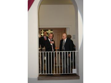 LH-Stv. Dr. Christian Stöckl dankte Prof. Franz Kainberger in seiner Laudatio ...